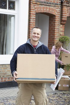 Removal van moving household items in Fulham street