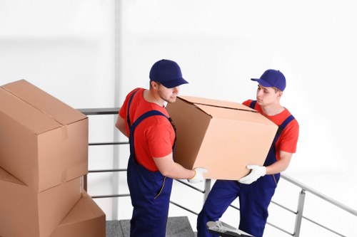 Local office relocation team coordinating a smooth business move in Fulham