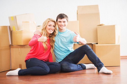 Careful handling of household belongings by Fulham movers